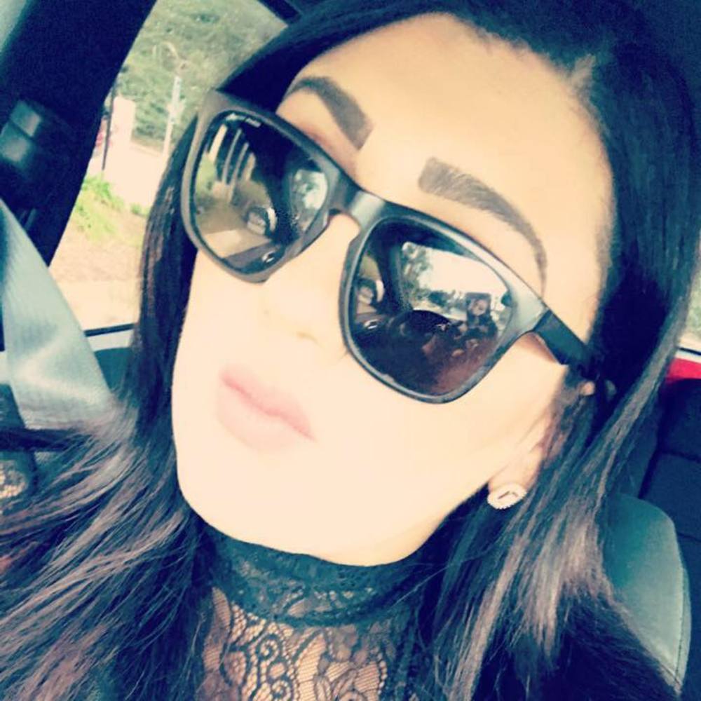 Meet your Posher, Melissa